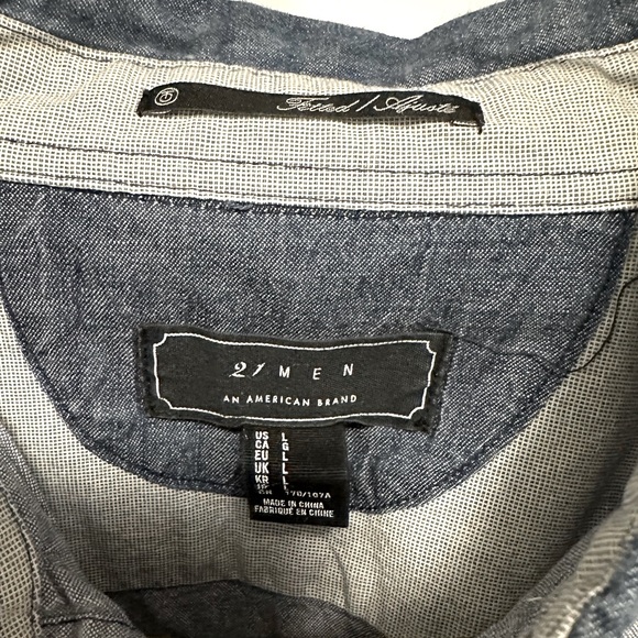 Forever 21 Men Long Sleeve - Picture 2 of 2